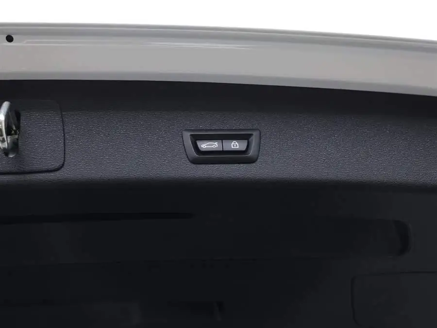 BMW X1 2021 Facelift sDrive25Li Leading Edition