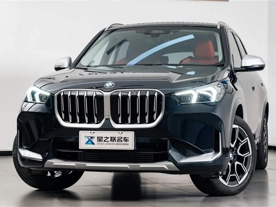 بي إم دبليو X1 2023 sDrive25Li حزمة تصميم X