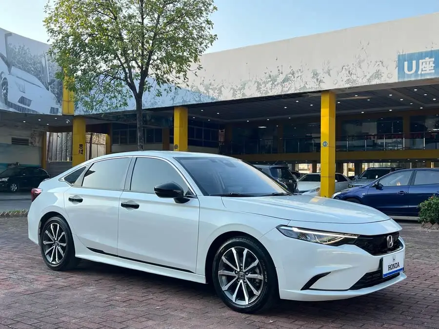 2022 Model 240TURBO CVT Luxury Edition