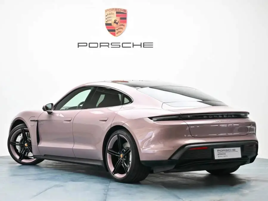 تايكان 2022 تايكان 4S