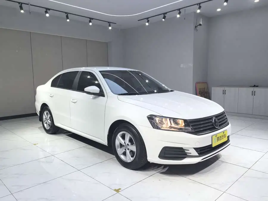 2019 فولكس فاجن لافيدا لانش 1.5 لتر أوتوماتيكي إصدار تريندي الوطني VI