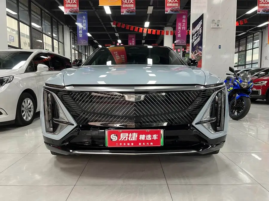 IQ Rui Ge 2022 Rear-Drive Long Range Luxury Version