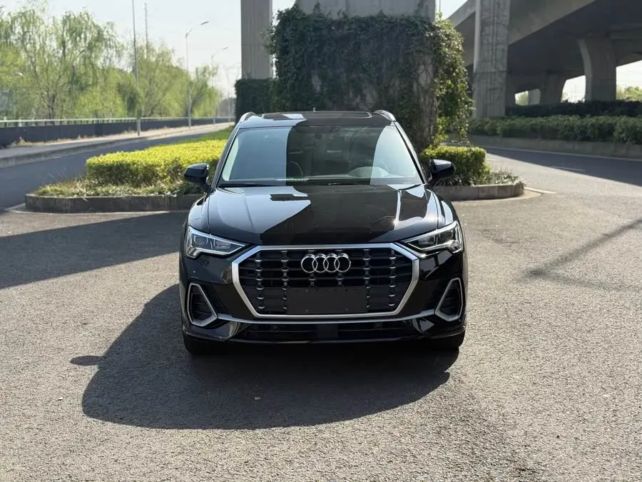 2020 Audi Q3 35 TFSI Progressiv
