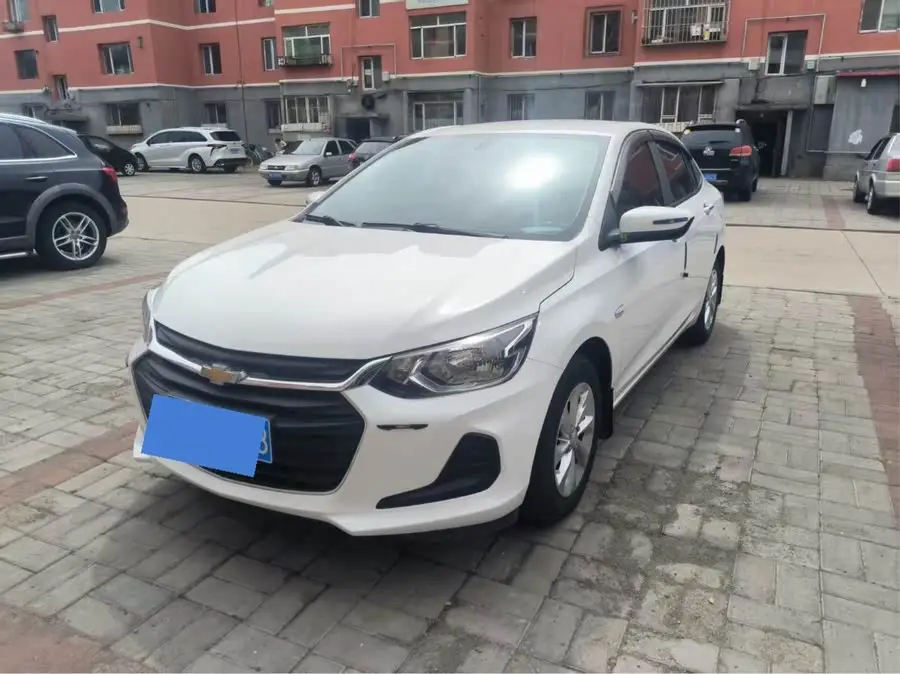 2022 شيفروليه كافاليير 325T أوتوماتيكي إكسين يوي