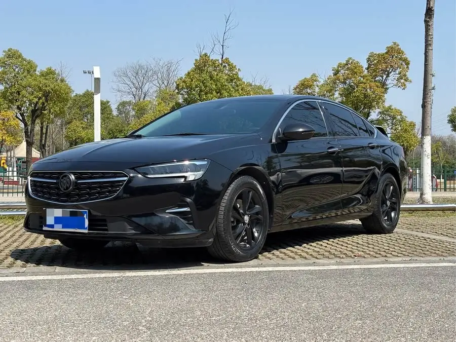 بيوك ريجال 2022 552T النسخة الذكية