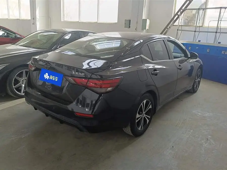 سيدان شوان يي 2021 موديل 1.6 لتر XL CVT إصدار الاستمتاع