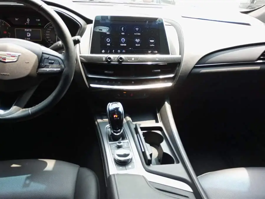 Cadillac CT5 2021 28T Sport Leading