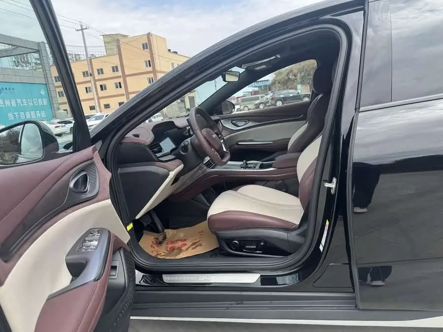 Seal 2023 DM-i 1.5L 121km Premium