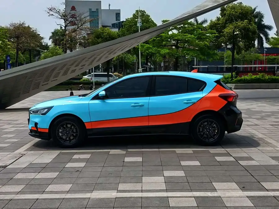 2022 فورد فوكس 2.0 إيكوبوست 180 نسخة رياضية أوتوماتيكية