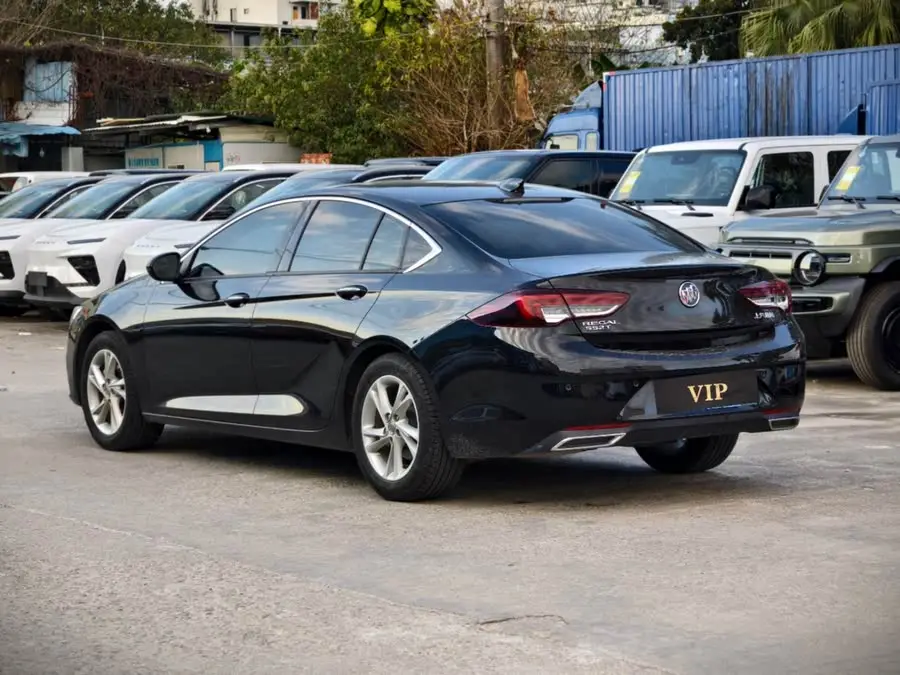 بيوك ريجال 2023 552T النسخة الذكية