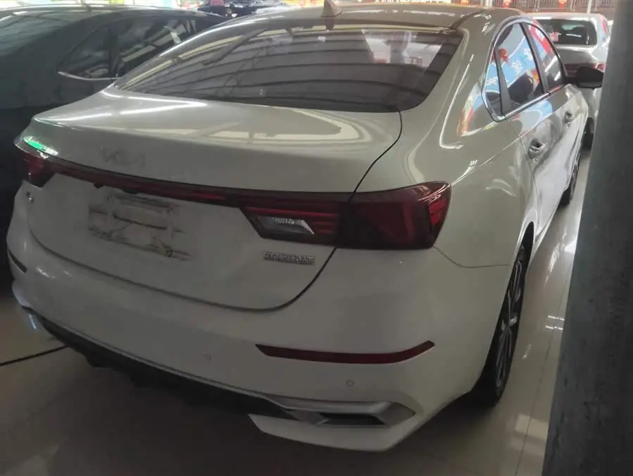 كيا K3 2021 1.5L CVT النسخة العصرية