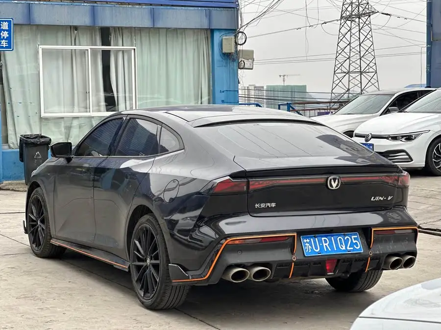 Changan UNI-V 2024 1.5T Premium Sport Model