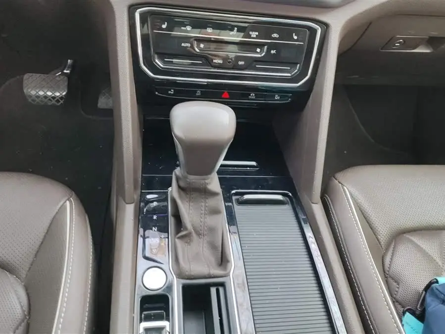 Weiran 2020 Model 380 TSI Flagship Version