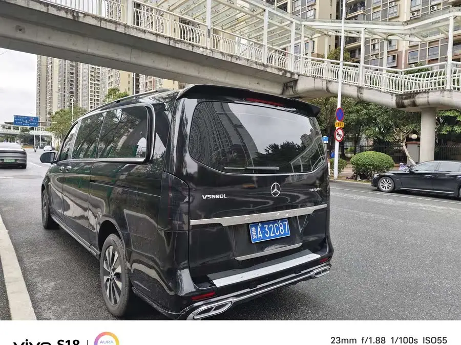 Vito 2021 2.0T Business Edition 9-seater
