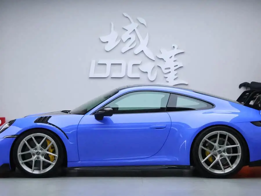 بورش 911 2023 كاريرا 3.0T