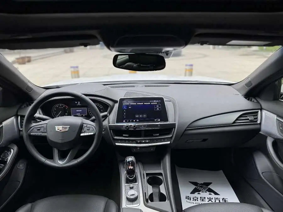 كاديلاك CT5 2020 28T فاخرة