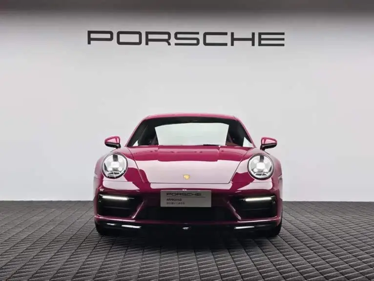 بورش 911 2023 كاريرا 3.0T