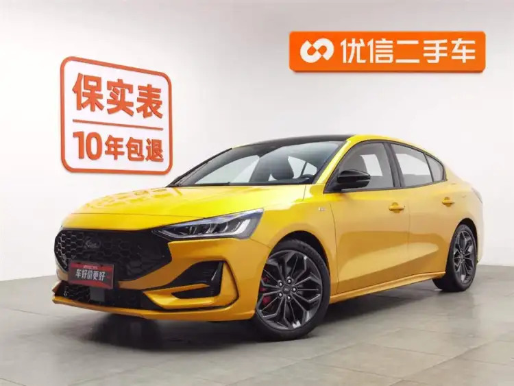 2022 Ford Focus Sedan EcoBoost 180 Automatic ST Line