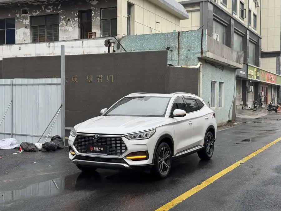 Song PLUS 2020 1.5T Automatic Premium Version