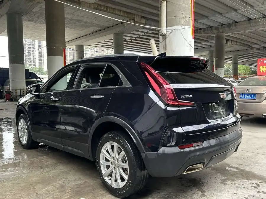 Cadillac XT4 2021 28T Two-Wheel Drive Technical Edition
