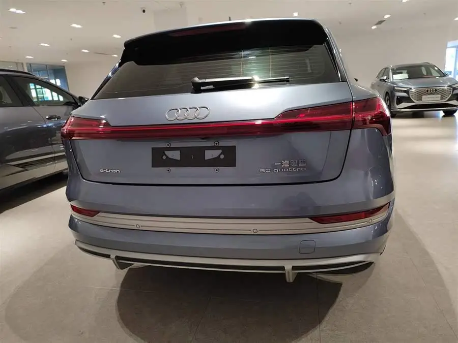 Audi e-tron 2021 50 quattro Prestige