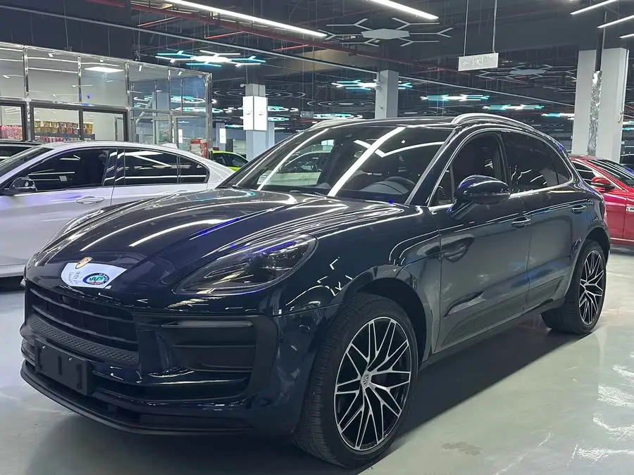 2022 Macan 2.0T