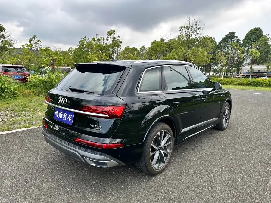 Audi Q7 2022 55 TFSI quattro S line Sport