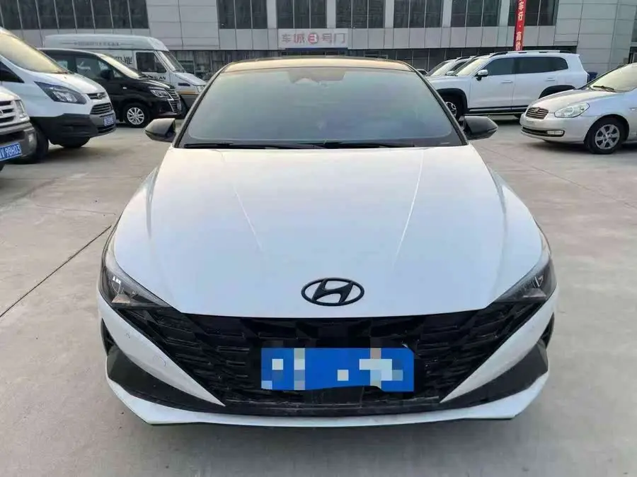 إيلانtra 2022 1.5 لتر CVT GLX النخبة