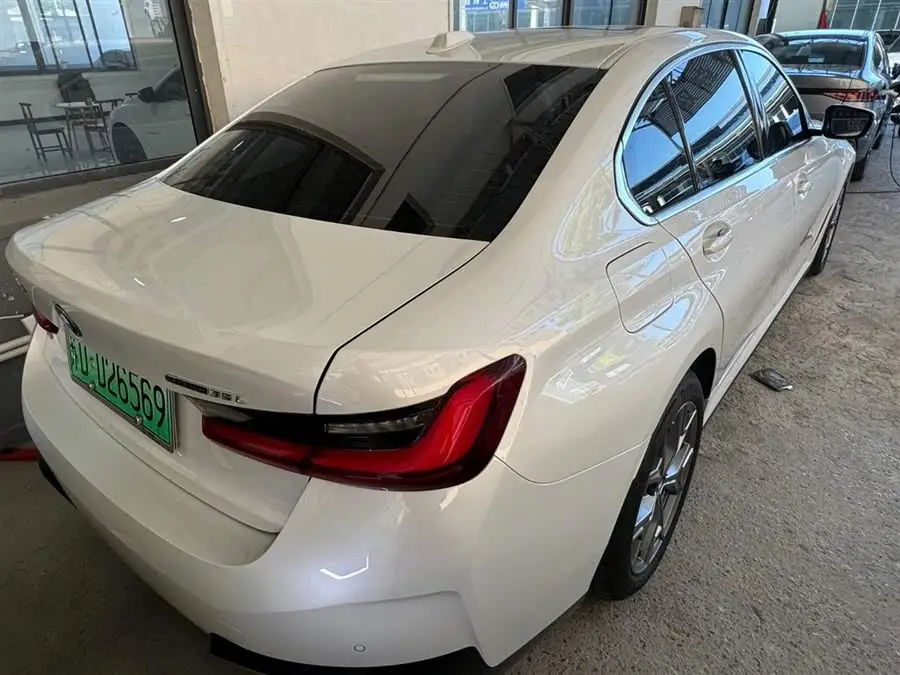 بي إم دبليو i3 2022 eDrive 35 L