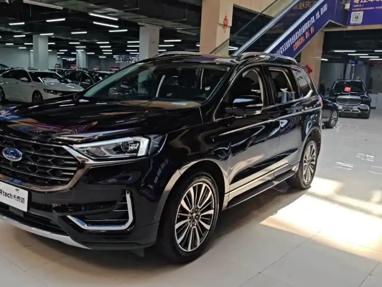 2021 Ford Edge PLUS EcoBoost 245 AWD Prestige 7-seater