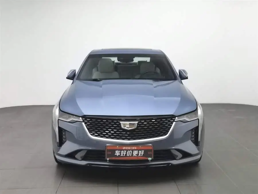 كاديلاك CT4 2023 25T الفاخرة