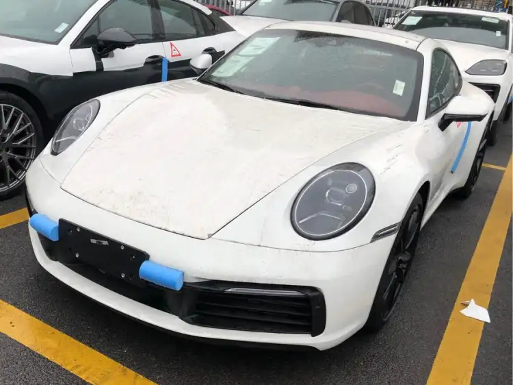 Porsche 911 2023 Carrera 3.0T