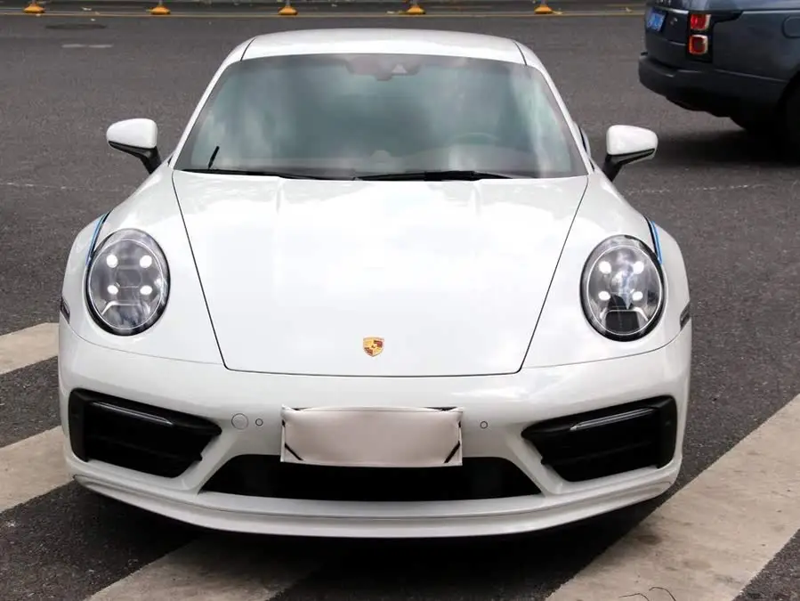 بورش 911 2023 كاريرا إس 3.0T