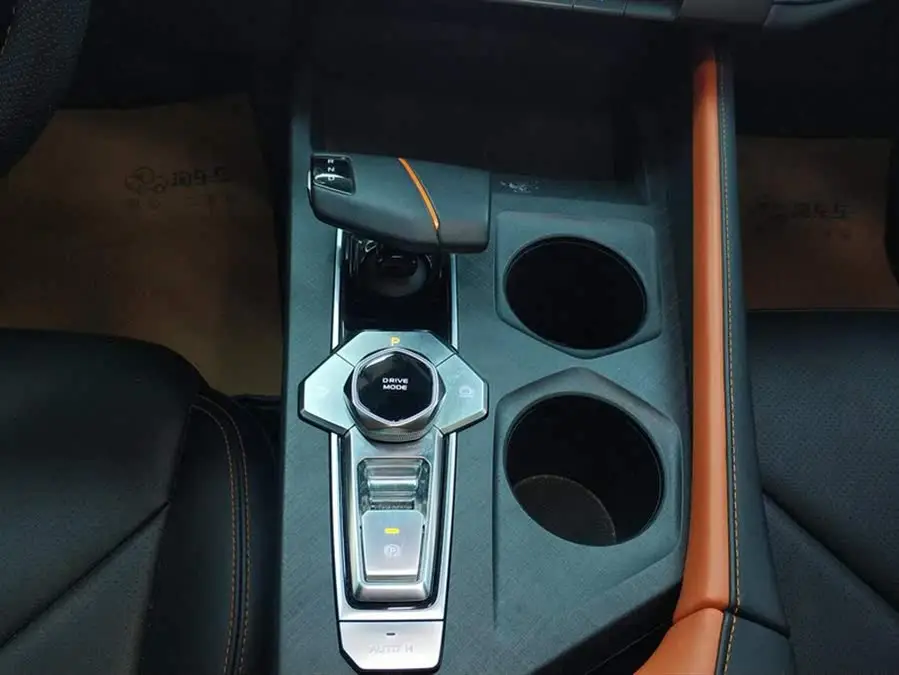 Changan UNI-V 2022 1.5T Premium