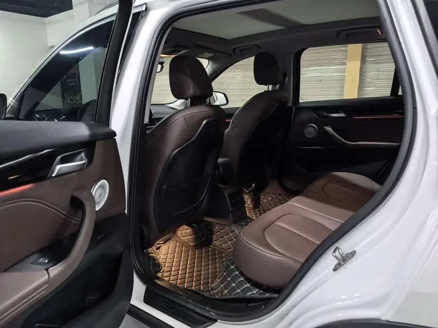 بي إم دبليو X1 2021 طراز مُجدد sDrive25Li إصدار رائد