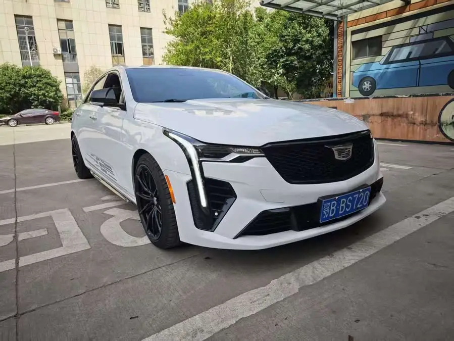 Cadillac CT4 2022 28T Luxury