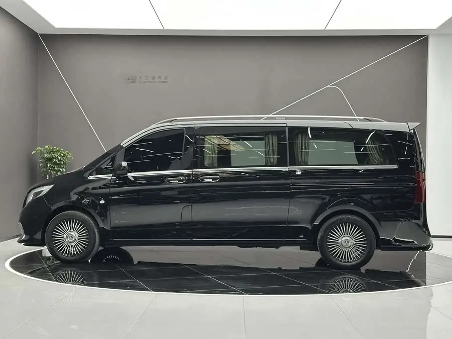 فيتو 2023 2.0T إصدار الأعمال 7 مقاعد