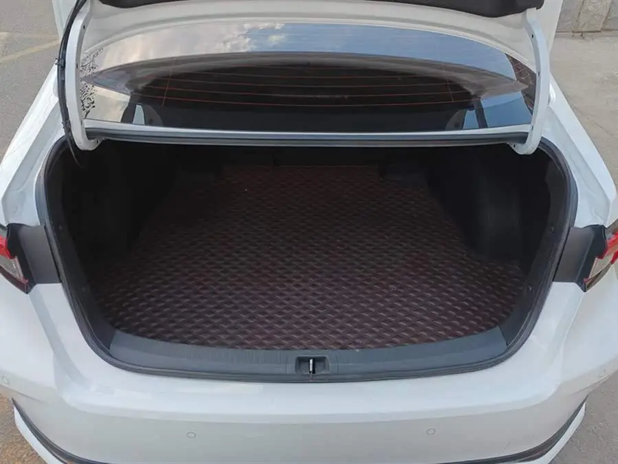 أسد آسيا 2021 نسخة 2.0L الرائدة