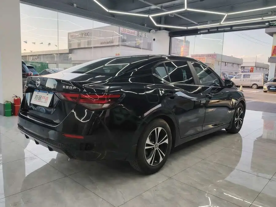 نيسان سيلفي 2022 1.6 لتر XL CVT نسخة الاستمتاع