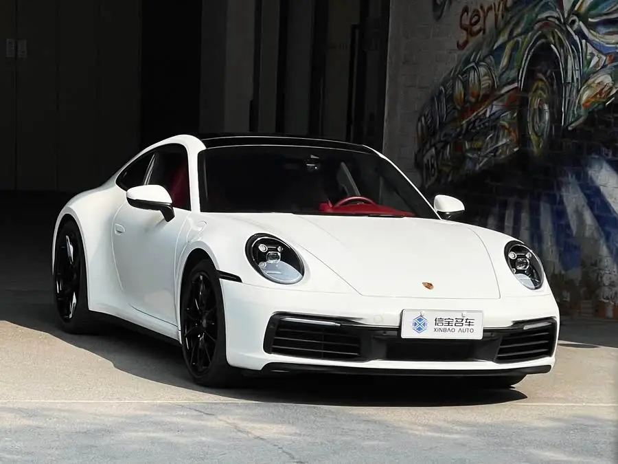 بورش 911 2023 كاريرا 3.0T