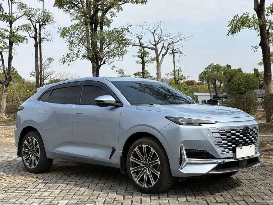 شانجان UNI-K 2021 2.0T الفاخرة