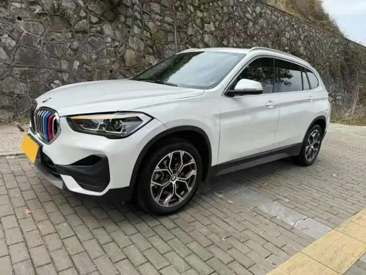 BMW X1 2022 sDrive25Li Leading Model