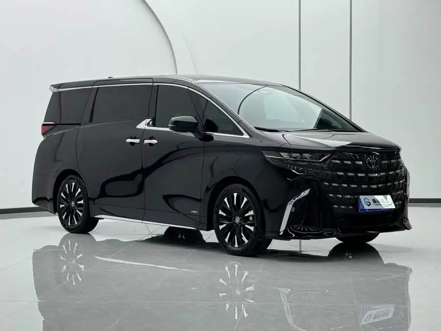 ألفارد 2024 بمحرك مزدوج 2.5 لتر فئة الفخامة