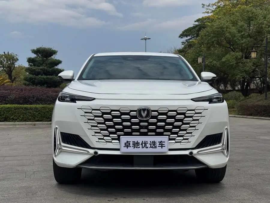 شانجان UNI-K 2021 2.0T بروفيشنال