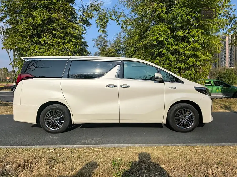 أللفارد 2021 ثنائي المحرك 2.5 لتر إصدار متميز