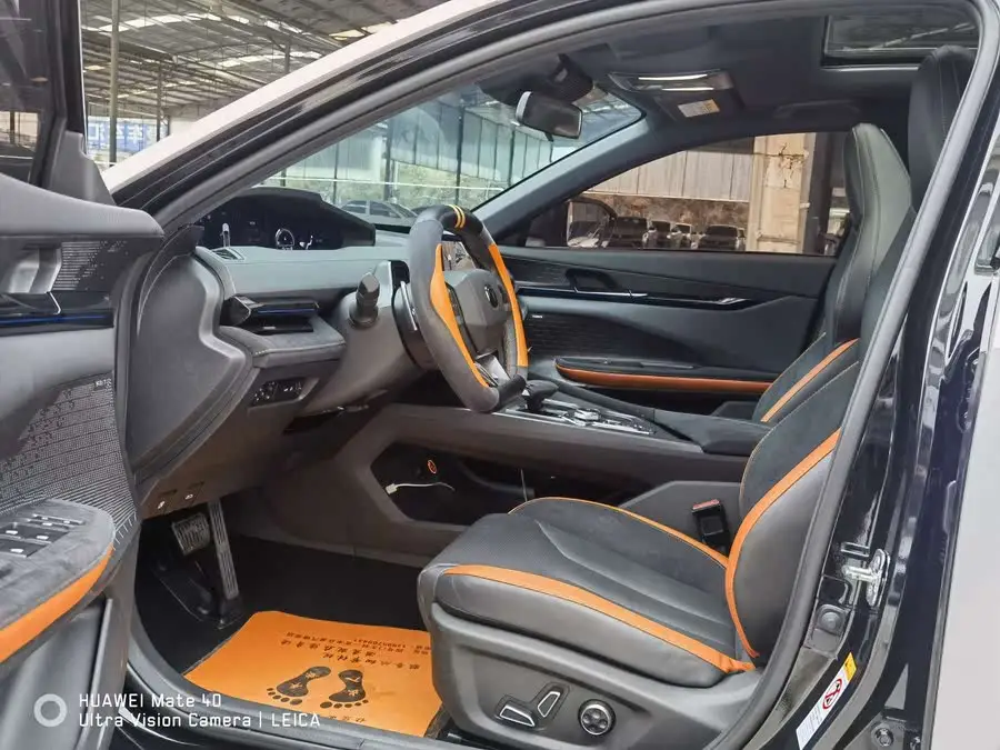 Changan UNI-V 2022 2.0T Ling Su Edition