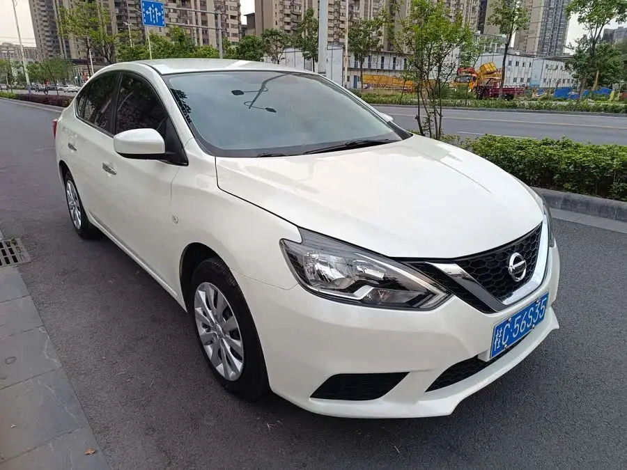 2021 نيسان سيلفي كلاسيك 1.6XE CVT نسخة الراحة