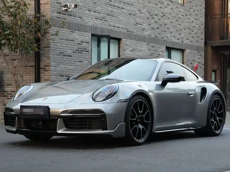Porsche 911 2023 Turbo S 3.7T