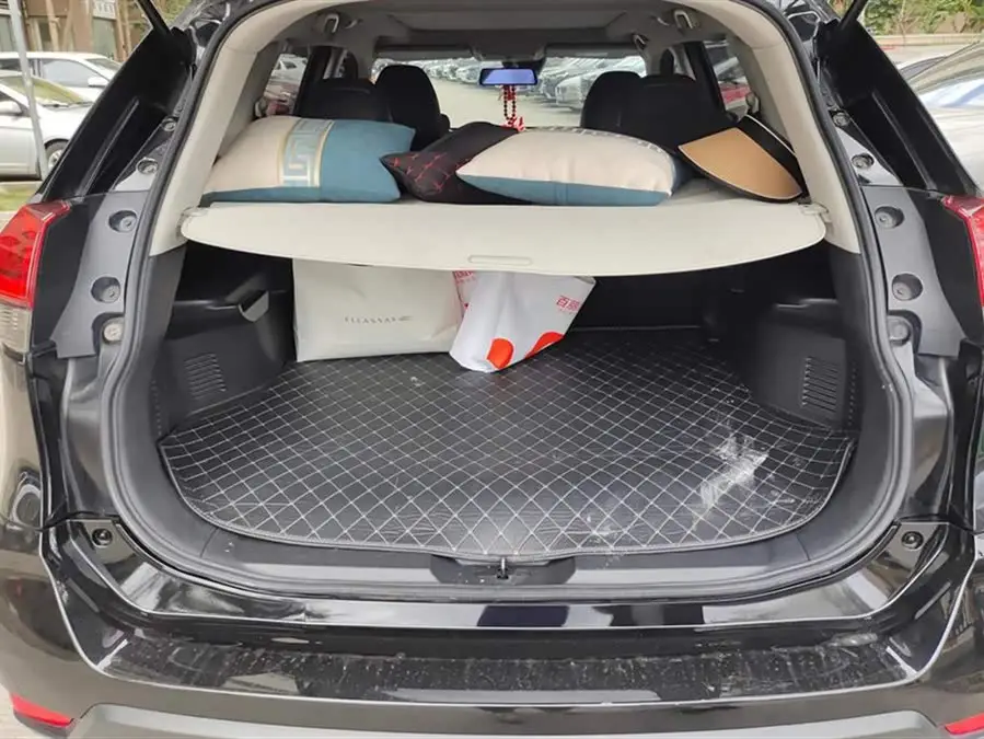 2020 نيسان إكس تريل 2.0 لتر XL بريميوم CVT 2WD إصدار الراحة الذكية