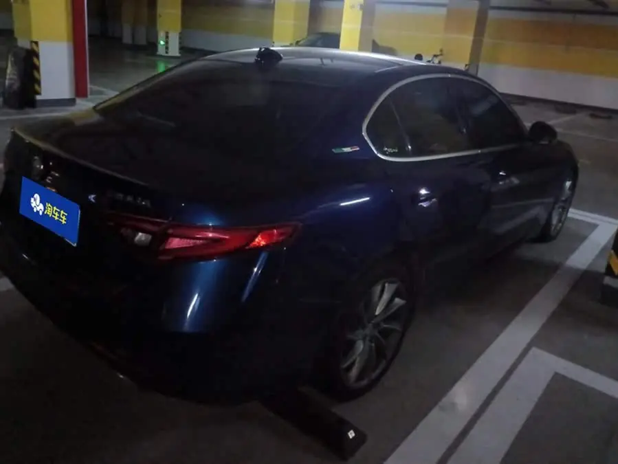 Giulia 2020 Model 2.0T 280HP Luxury Sport Version